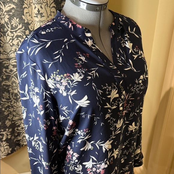 Hilary Radley Blouse Long Sleeve Size L - Picture 4 of 15